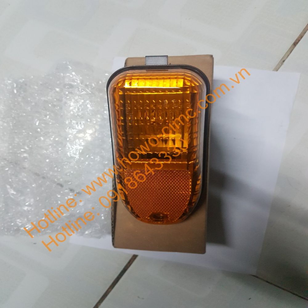 đèn cánh cửa xe daewoo