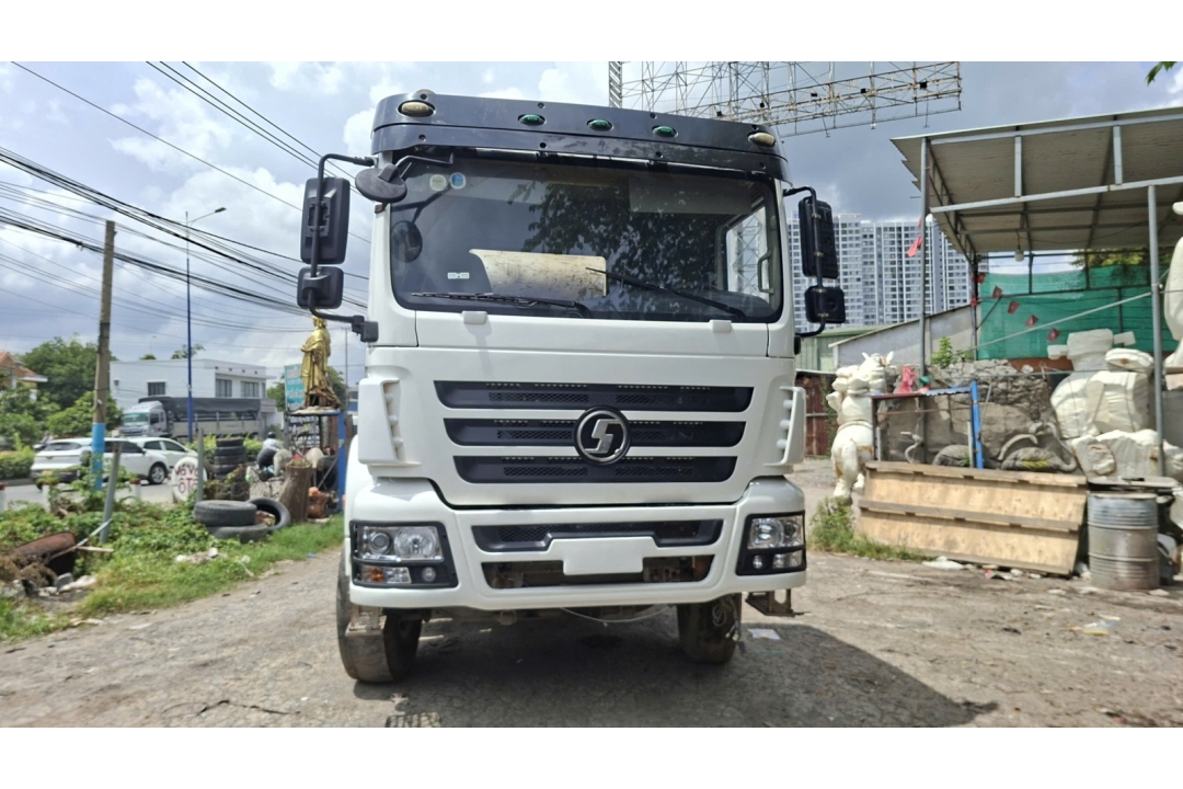 Xe trộn bê tông shacman cũ 2016 bồ 10 khối
