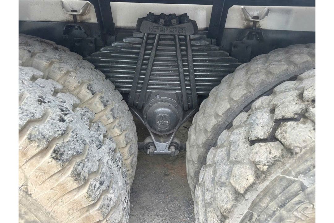 Xe trộn bê tông howo 2017